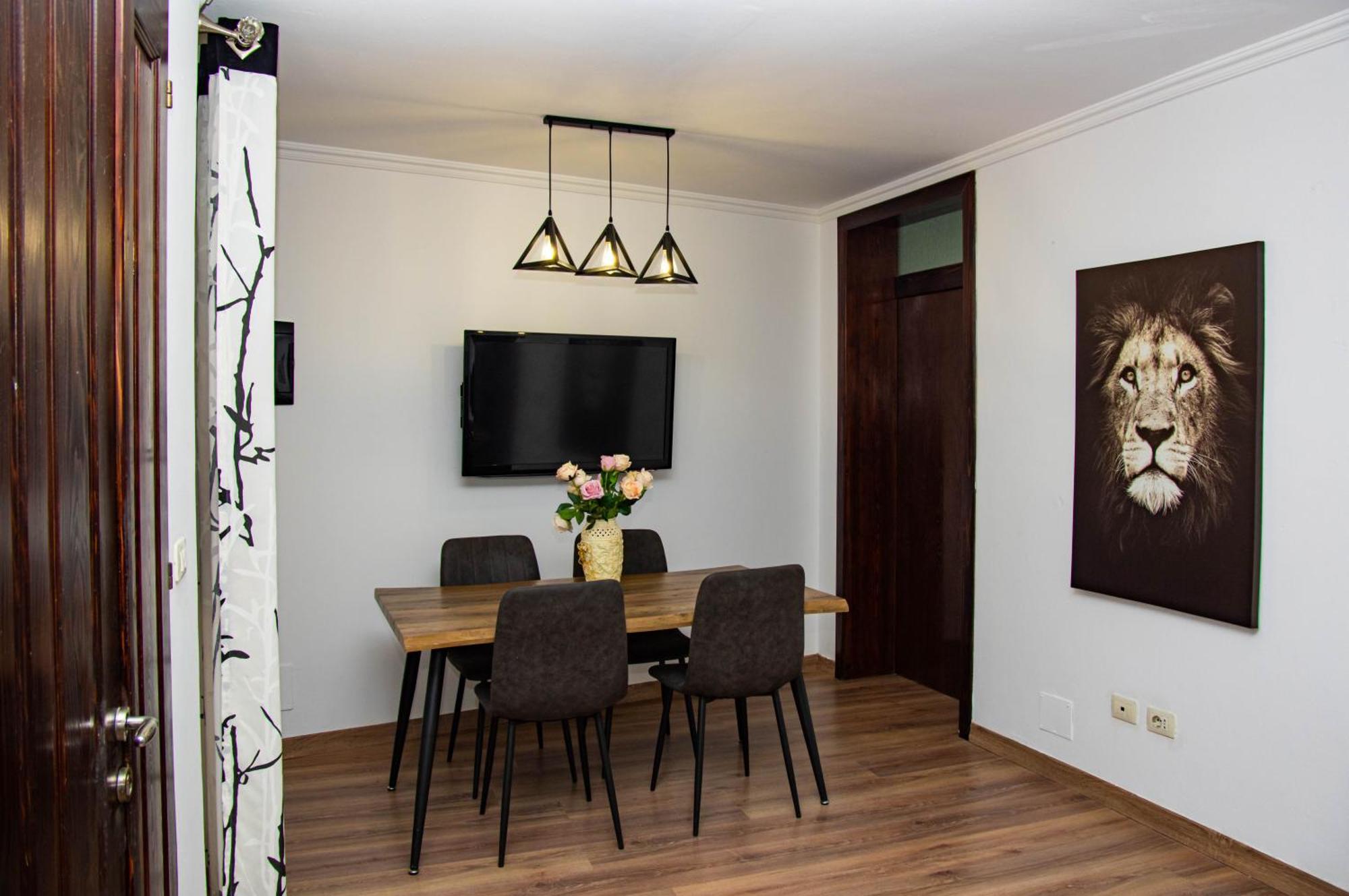 Lucas Central Relaxing House Tiran Dış mekan fotoğraf